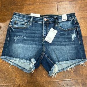 NWT Judy Blue Mid Rise Denim Short